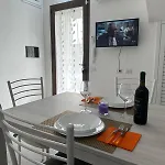 Diletta A A 300m Dal Mare Con Wifi E Parcheggio Gratuito In Strada